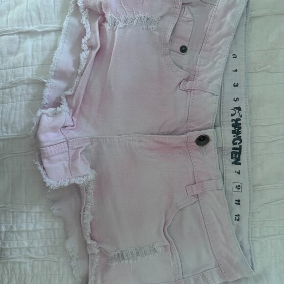 Pink Lowrise Daisy Dukes - Picture 6 of 6